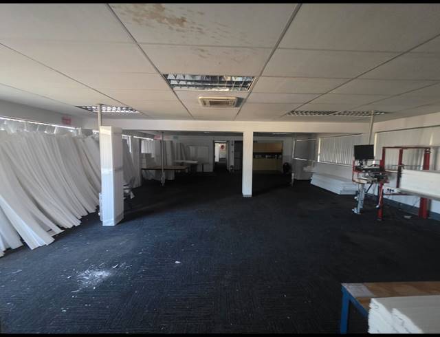 4,656M² WAREHOUSE TO LET IN ALRODE